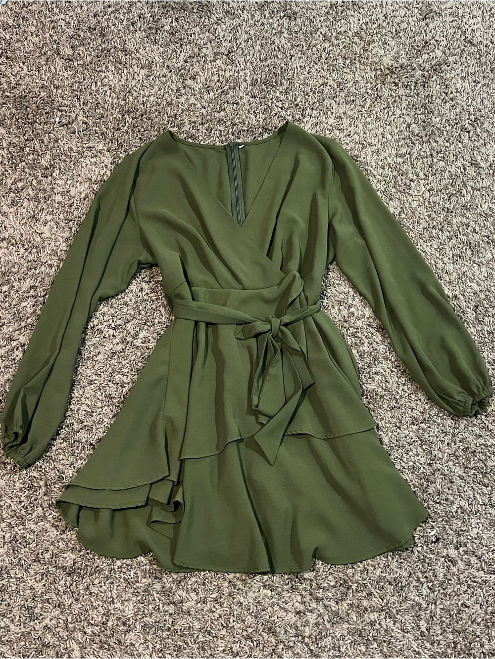 V-Neck Bohemian Wrap Tie Dress - Picture 4 of 9